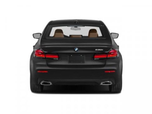 Certified 2022 BMW 530i w/ Premium Package image 8