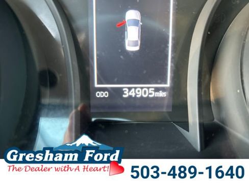 Used 2024 Toyota Camry SE image 20