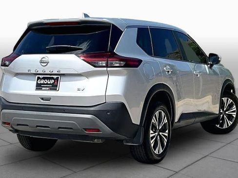 Certified 2023 Nissan Rogue SV FWD image 13