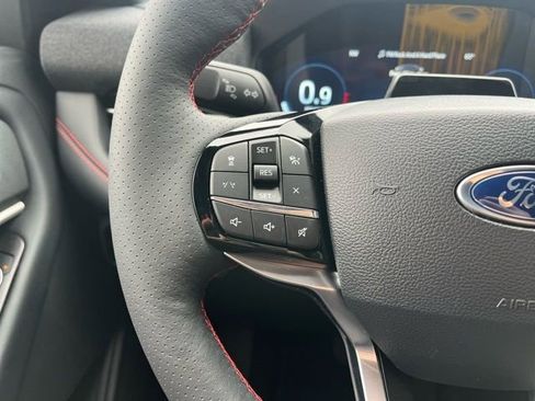 New 2026 Ford Explorer ST-Line w/ ST-Line Street Pack RWD image 11