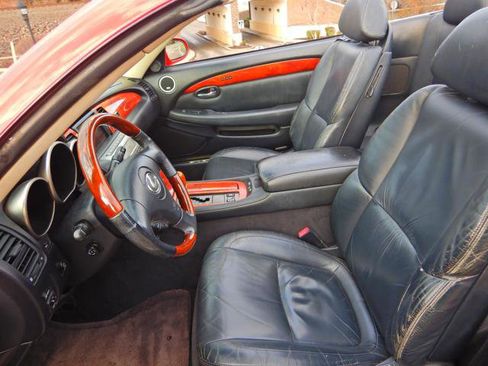 Used 2005 Lexus SC 430 Convertible image 20