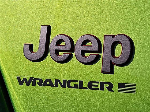 Used 2025 Jeep Wrangler Unlimited Rubicon AWD/4WD image 30