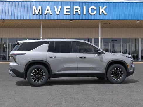 New 2026 Chevrolet Traverse Z71 w/ Enhanced Driving Package AWD/4WD image 5