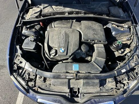 Used 2011 BMW 335i Coupe image 19