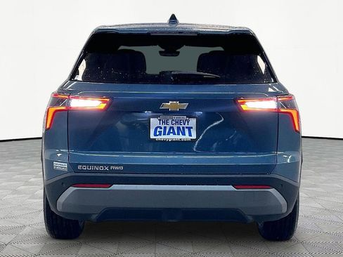 New 2026 Chevrolet Equinox LT w/ Safety and Technology Package AWD/4WD image 4