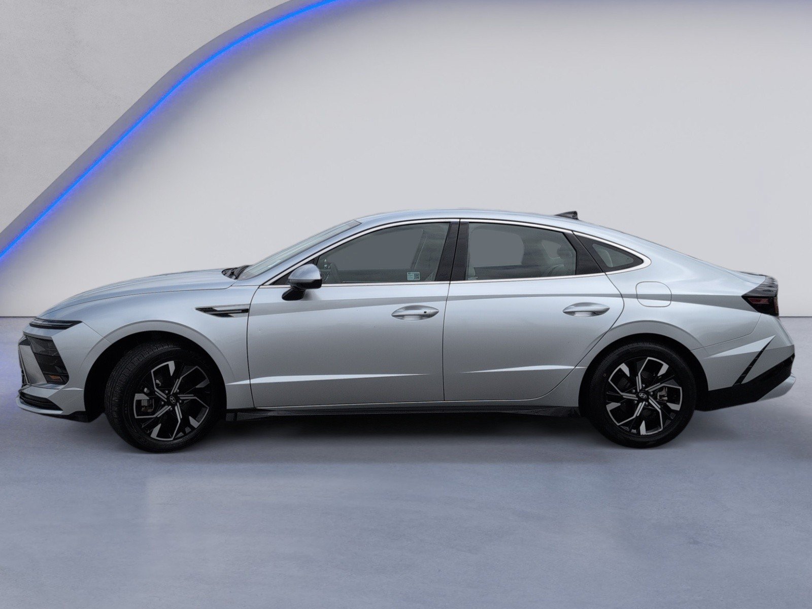Used 2025 Hyundai Sonata SEL FWD image 10