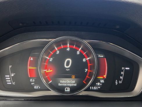 Used 2018 Volvo S60 T5 Inscription Platinum image 42