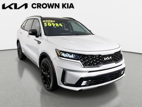 Used 2023 Kia Sorento SX image 1