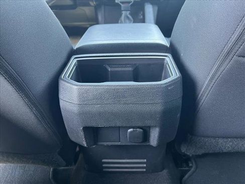 Certified 2024 Toyota Tacoma TRD Off-Road image 17