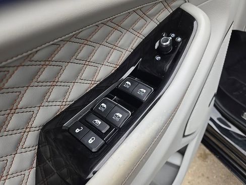 Used 2021 Jeep Grand Cherokee L Summit w/ Advanced Protech Group IV AWD/4WD image 35