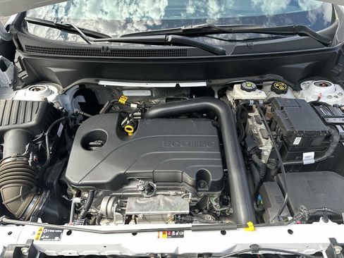 Used 2024 Chevrolet Equinox Premier FWD image 13