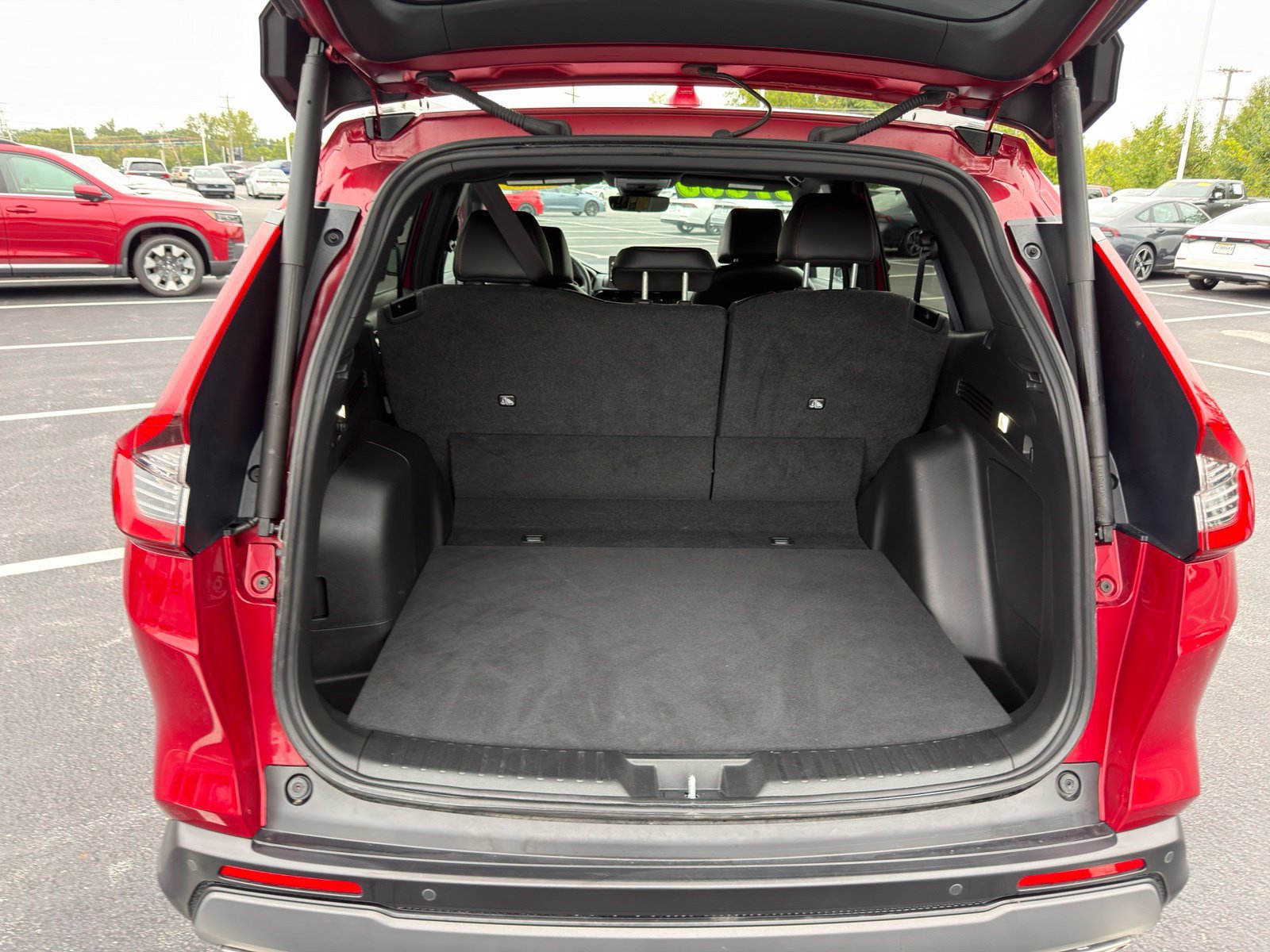 Used 2025 Honda CR-V Sport Touring image 32