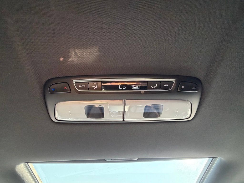 Used 2025 Kia Telluride EX X-Line AWD/4WD image 28