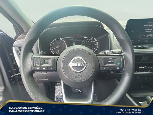 Used 2023 Nissan Rogue SV FWD image 15