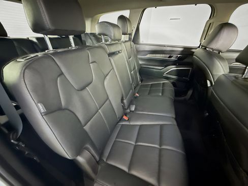 Used 2025 Kia Telluride EX image 36