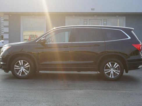 Used 2017 Honda Pilot EX-L image 8