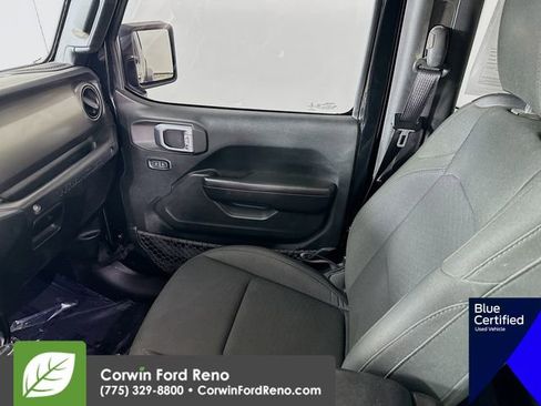 Used 2020 Jeep Wrangler Sport image 25