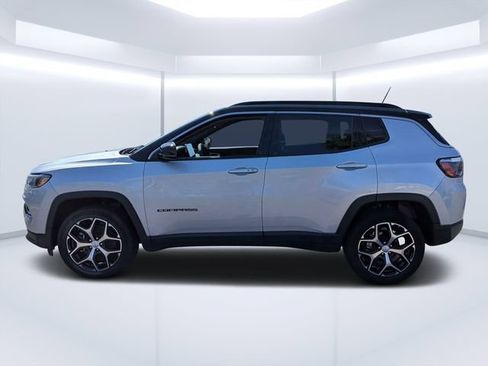 Certified 2024 Jeep Compass Limited AWD/4WD image 6