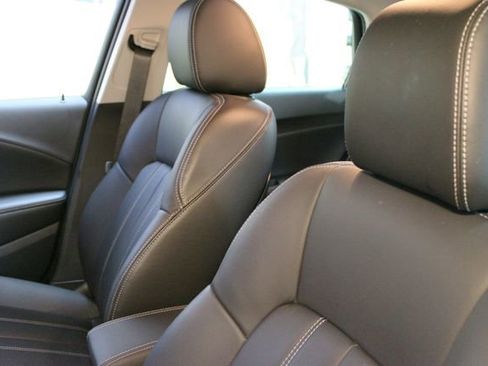 Used 2014 Buick Verano Leather FWD image 17