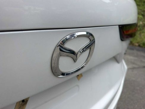 Used 2024 MAZDA CX-90 3.3 Turbo w/ Preferred Plus AWD/4WD image 31