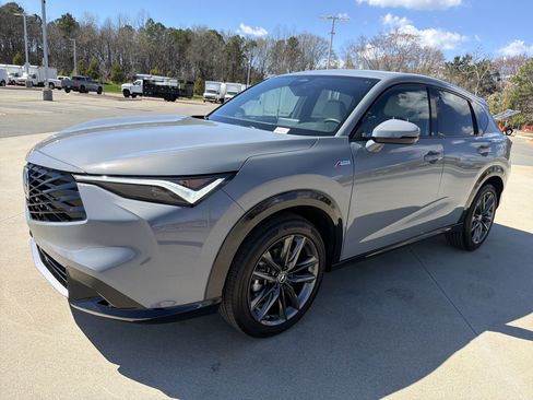 Used 2025 Acura ADX A-Spec image 5