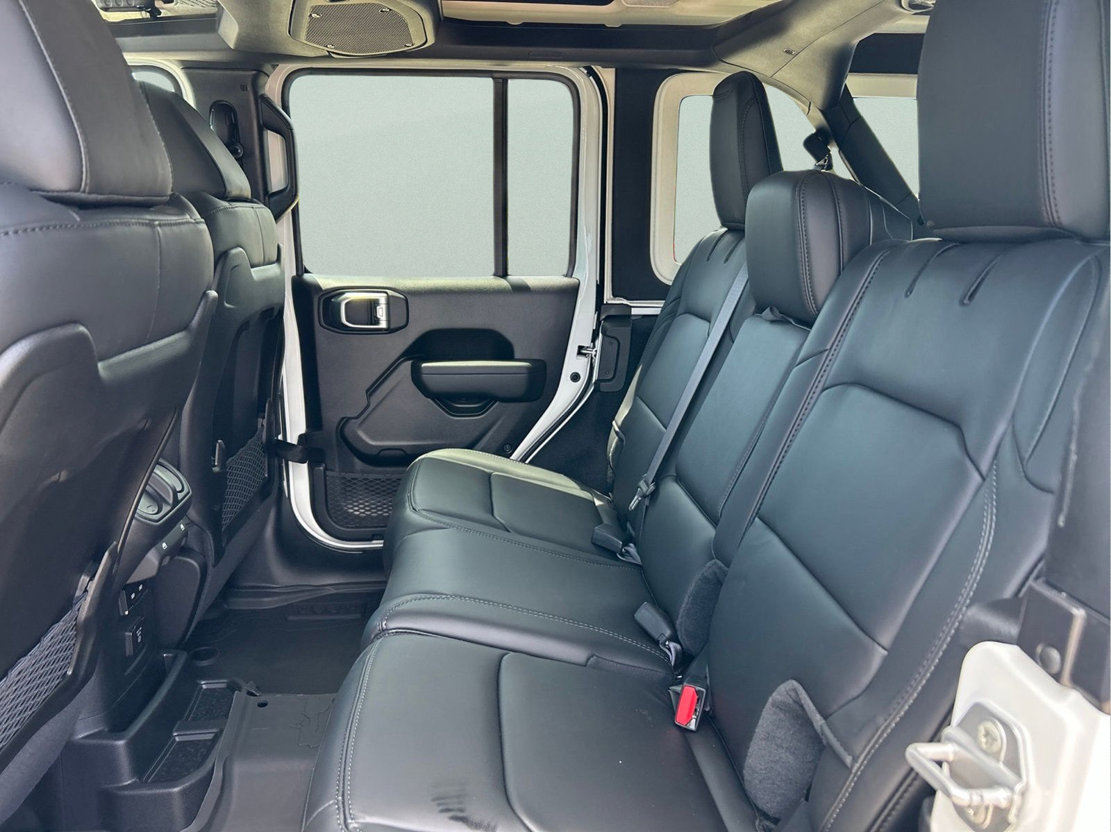 New 2026 Jeep Wrangler Unlimited Rubicon 392 AWD/4WD image 10