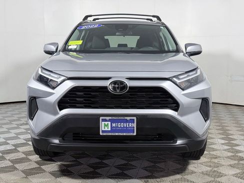 Used 2022 Toyota RAV4 XLE w/ Convenience Package AWD/4WD image 8
