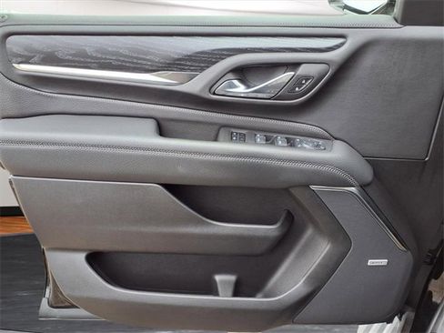 Certified 2024 GMC Yukon Denali w/ Advanced Technology Package image 17