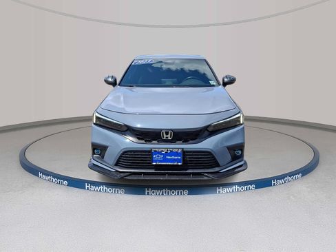 Used 2023 Honda Civic Sport image 2
