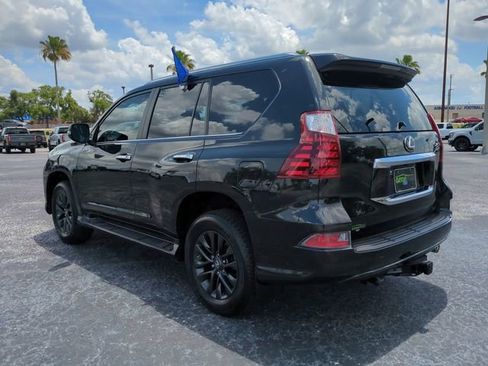 Used 2023 Lexus GX 460 Premium w/ Premium Package AWD/4WD image 7