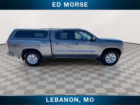 Used 2023 Nissan Frontier SV AWD/4WD image 9