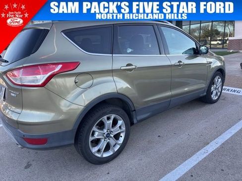 Used 2014 Ford Escape Titanium image 3