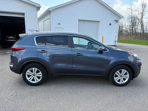 Used 2018 Kia Sportage LX w/ LX Popular Package AWD/4WD image 5