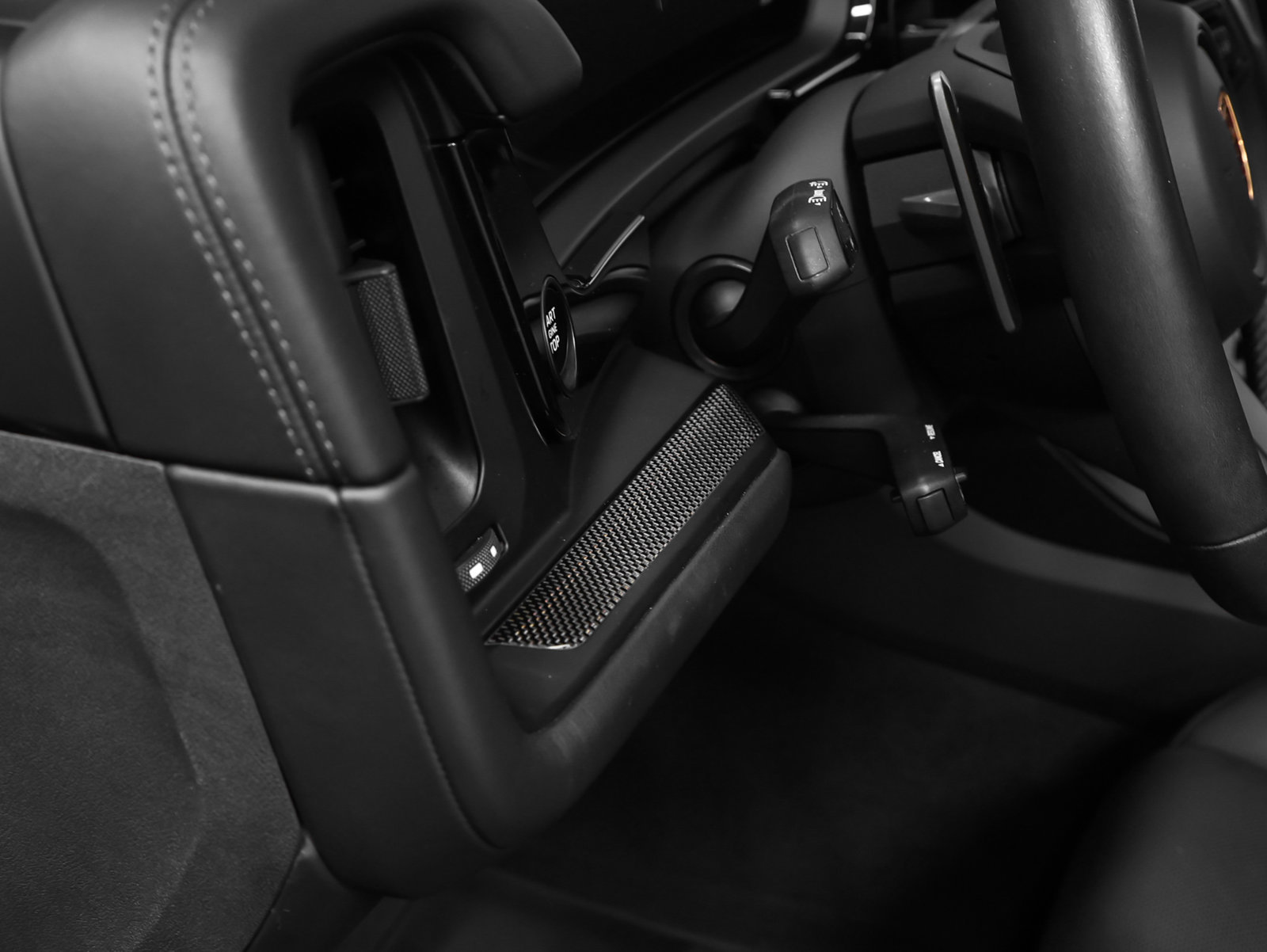 Certified 2024 Porsche Cayenne Turbo GT AWD/4WD image 37