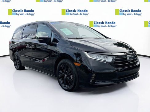 Certified 2024 Honda Odyssey Sport image 1