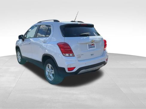 Used 2022 Chevrolet Trax LT w/ Driver Confidence Package image 24
