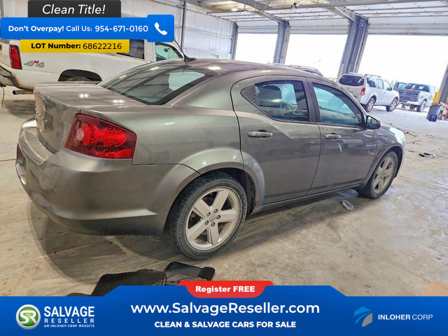 Used 2013 Dodge Avenger SE FWD image 4