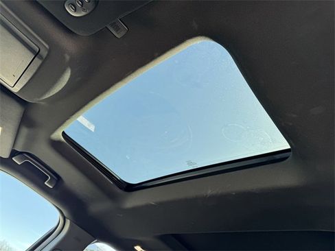 Used 2018 Ford Explorer Sport w/ Equipment Group 401A image 33