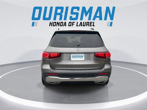 Used 2020 Mercedes-Benz GLB 250 4MATIC w/ Premium Package image 7