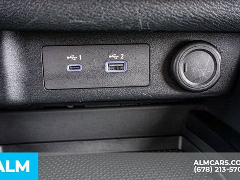 Used 2023 Nissan Rogue SV image 42