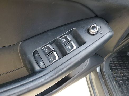 Used 2017 Audi Q5 2.0T Premium w/ Audi MMI Navigation Plus image 14