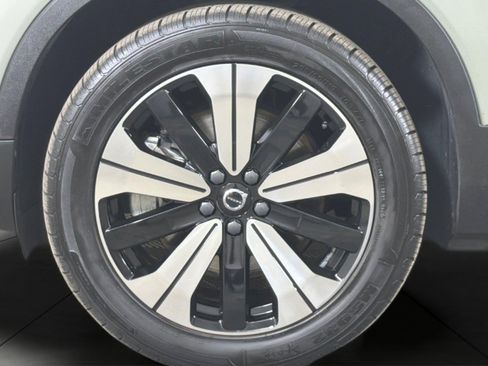 Used 2023 Volvo C40 P8 Recharge Plus AWD/4WD image 23