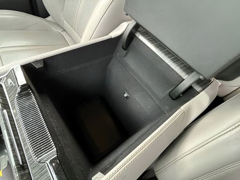 Used 2022 Jeep Wagoneer Series II image 29