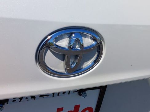 Used 2025 Toyota Highlander Limited AWD/4WD image 47