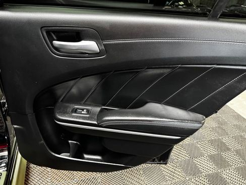 Used 2020 Dodge Charger R/T w/ Plus Group image 52