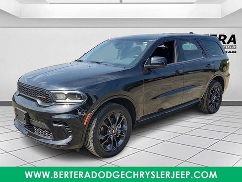 Certified 2025 Dodge Durango GT AWD/4WD image 3