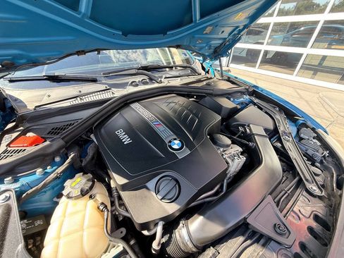 Used 2017 BMW M2 RWD image 37