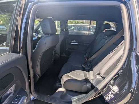 Certified 2025 Mercedes-Benz GLB 250 image 59