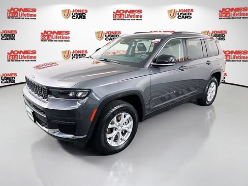 Used 2023 Jeep Grand Cherokee L Limited AWD/4WD image 15