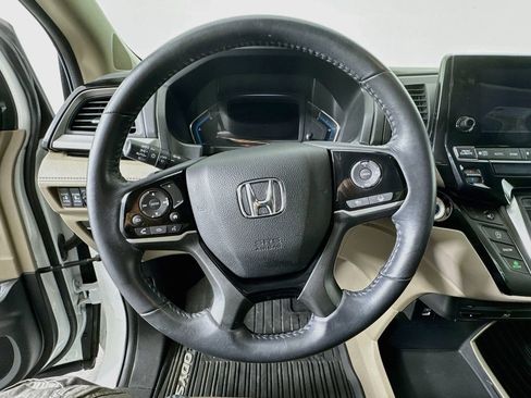 Used 2022 Honda Odyssey Touring image 15